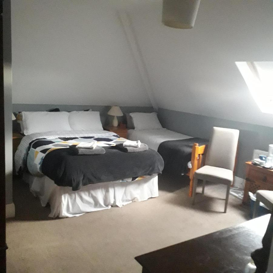 The Curragh Country House Accommodation Newbridge  Eksteriør bilde