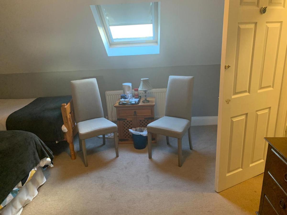 The Curragh Country House Accommodation Newbridge  Eksteriør bilde