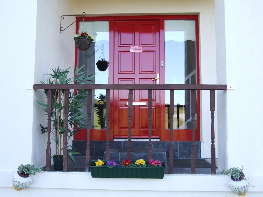 The Curragh Country House Accommodation Newbridge  Eksteriør bilde